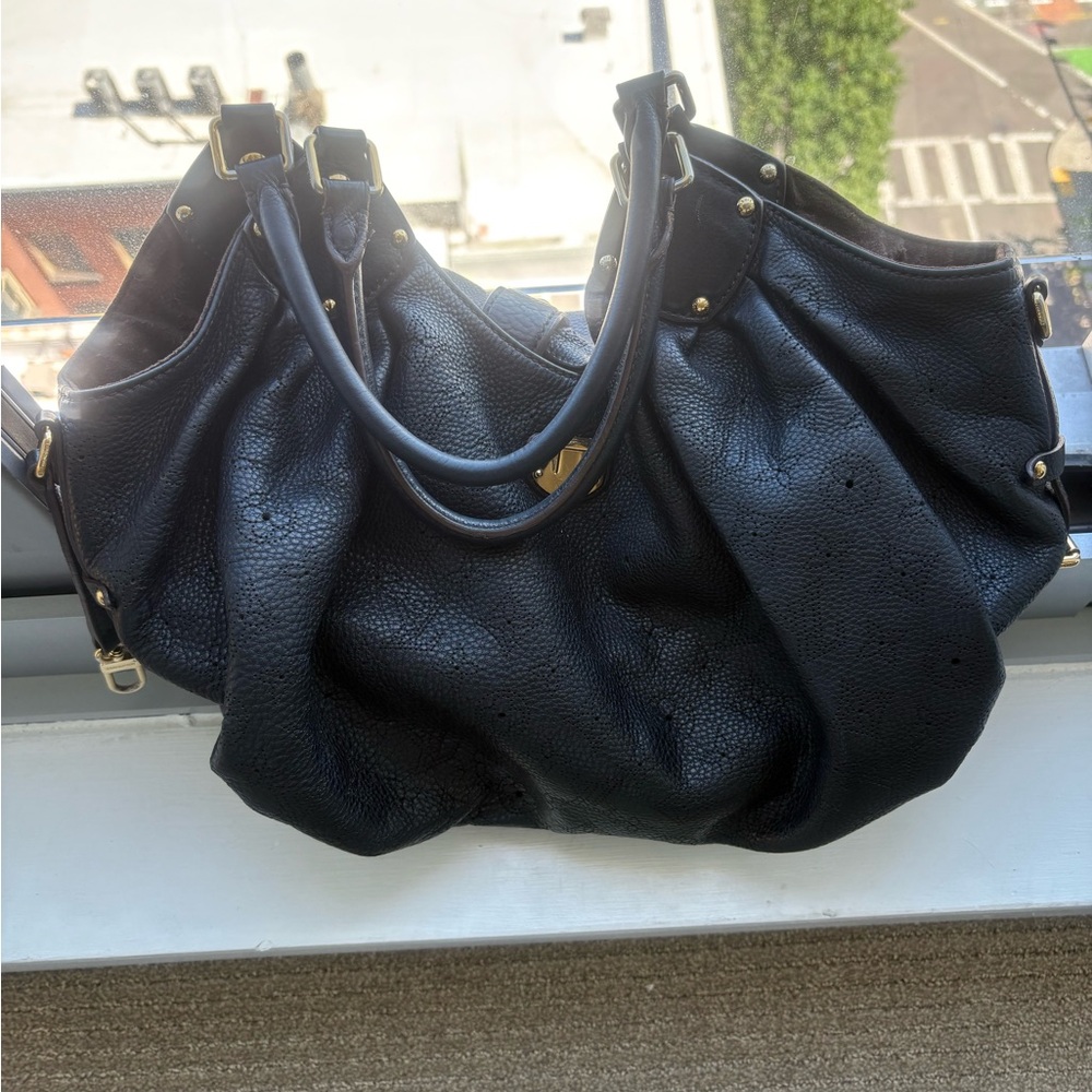 Louis Vuitton Black Leather Tote - Make Me An Offer!
